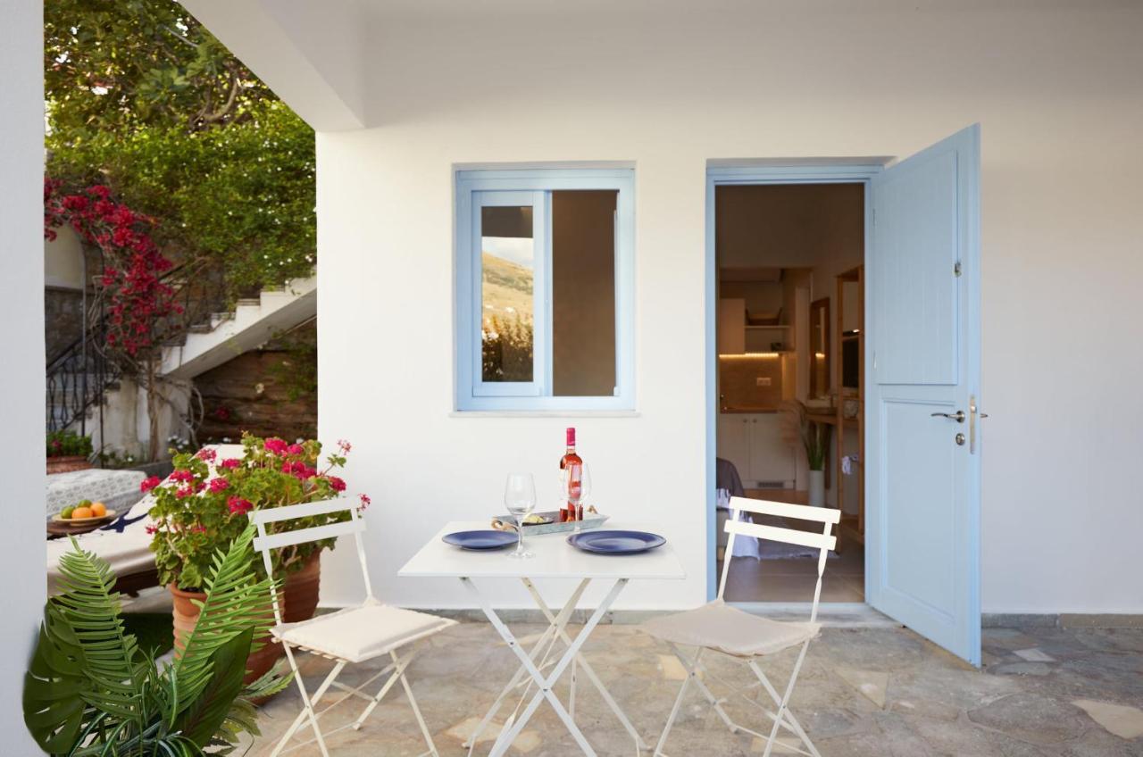 Spiliada Boutique Studios Batsíon Exterior foto